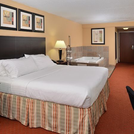 Holiday Inn Martinsburg By Ihg Eksteriør billede