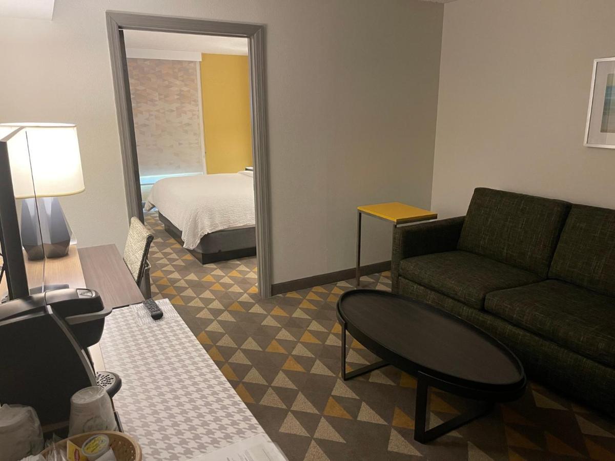 Holiday Inn Martinsburg By Ihg Eksteriør billede