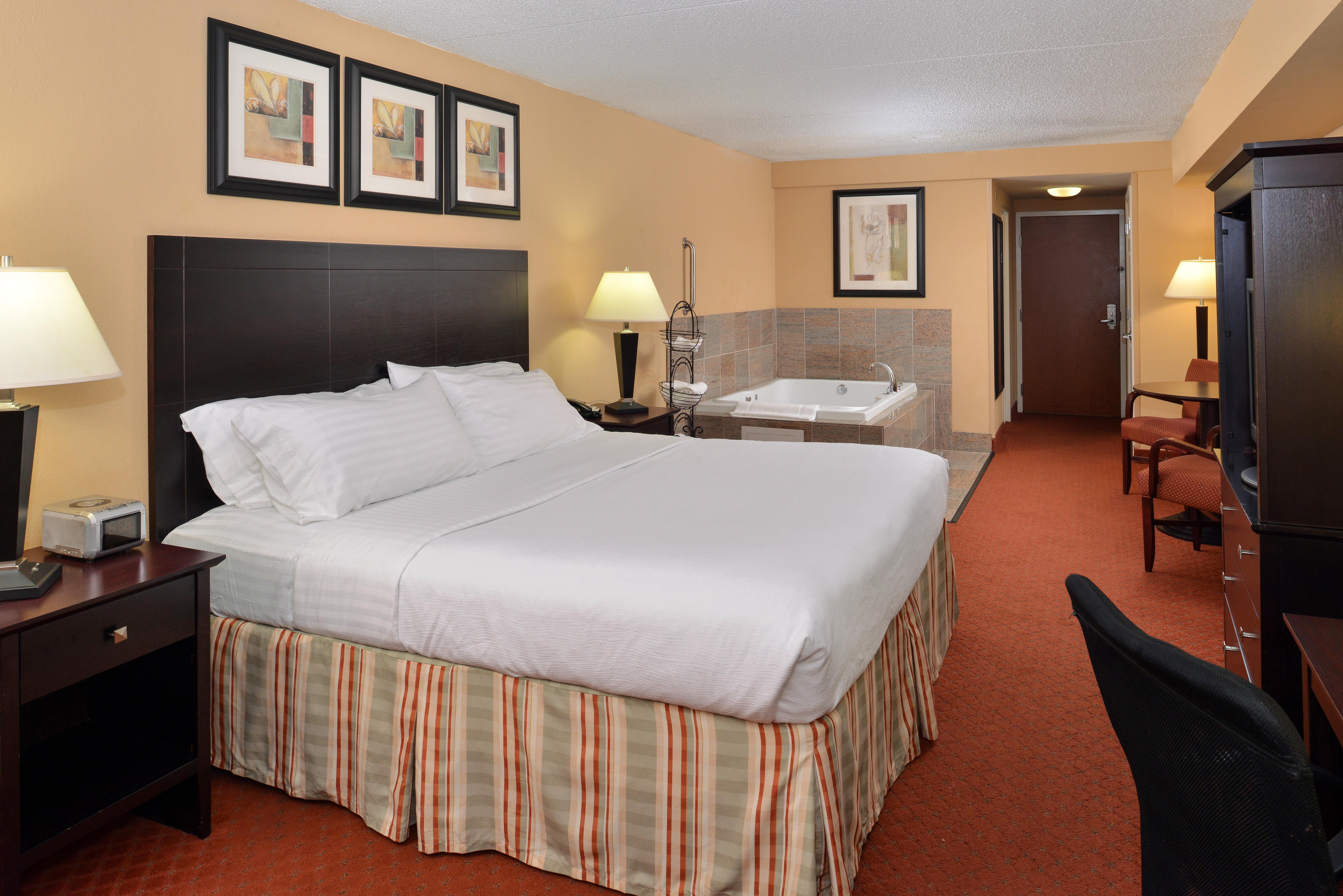 Holiday Inn Martinsburg By Ihg Eksteriør billede