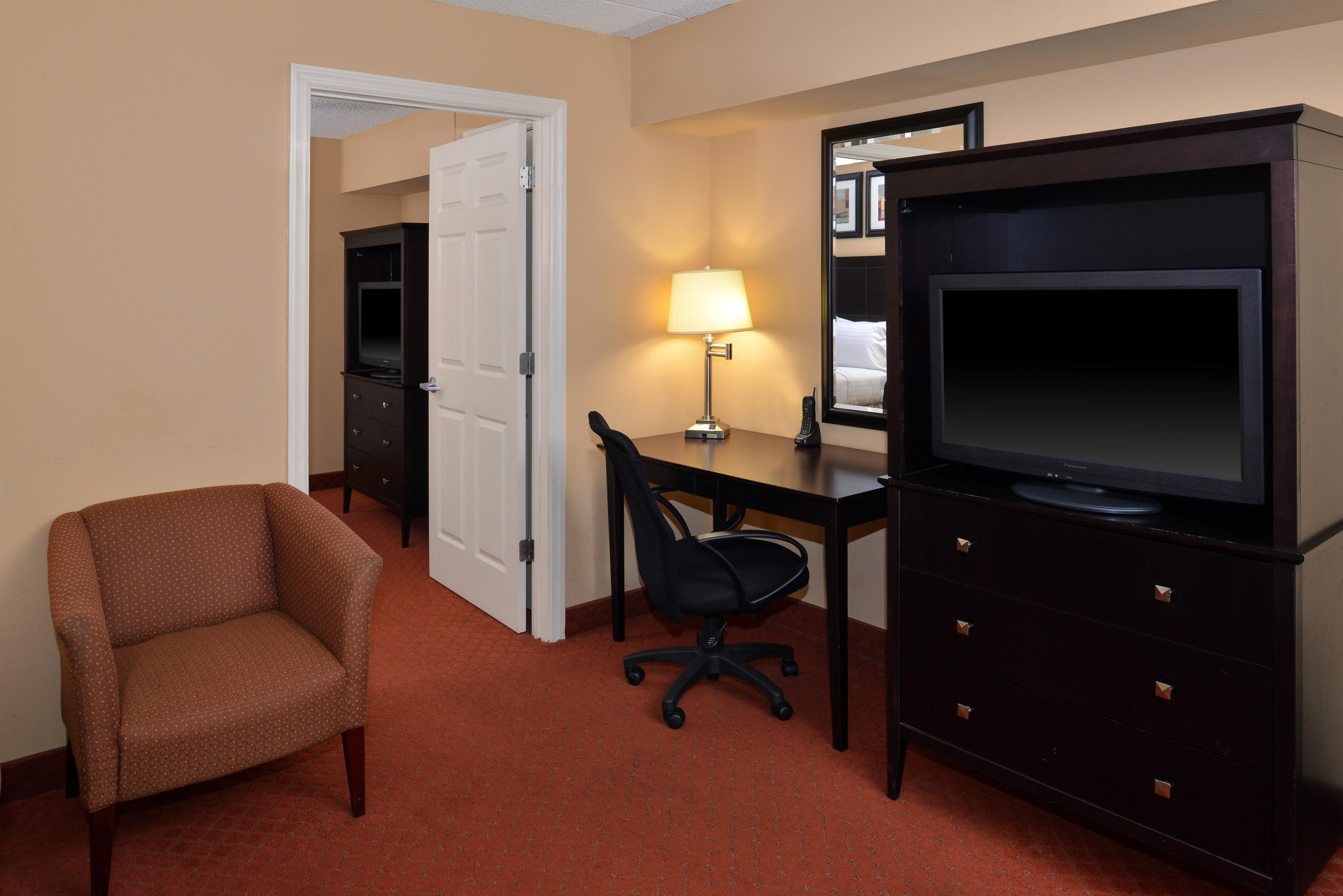 Holiday Inn Martinsburg By Ihg Eksteriør billede