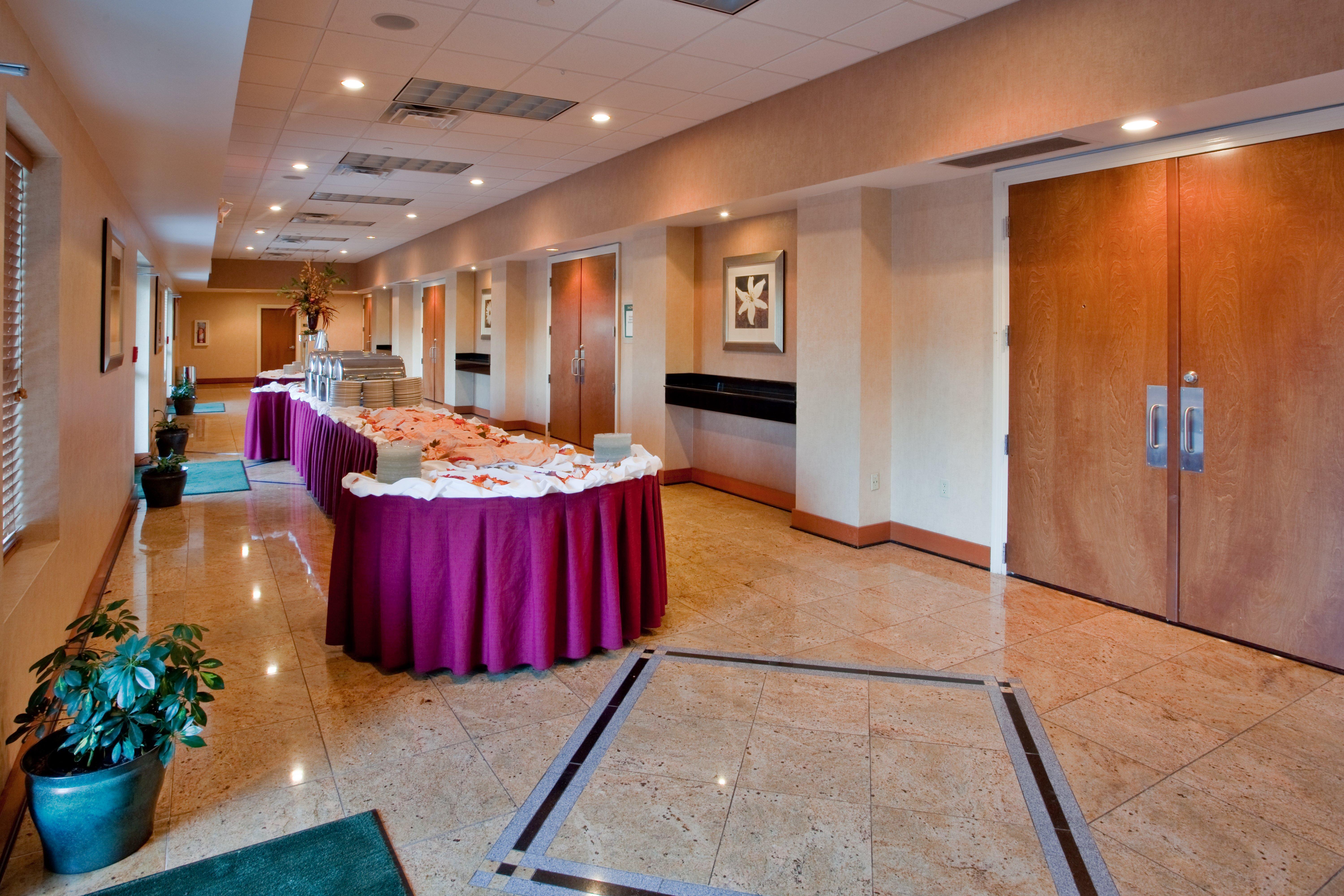 Holiday Inn Martinsburg By Ihg Eksteriør billede