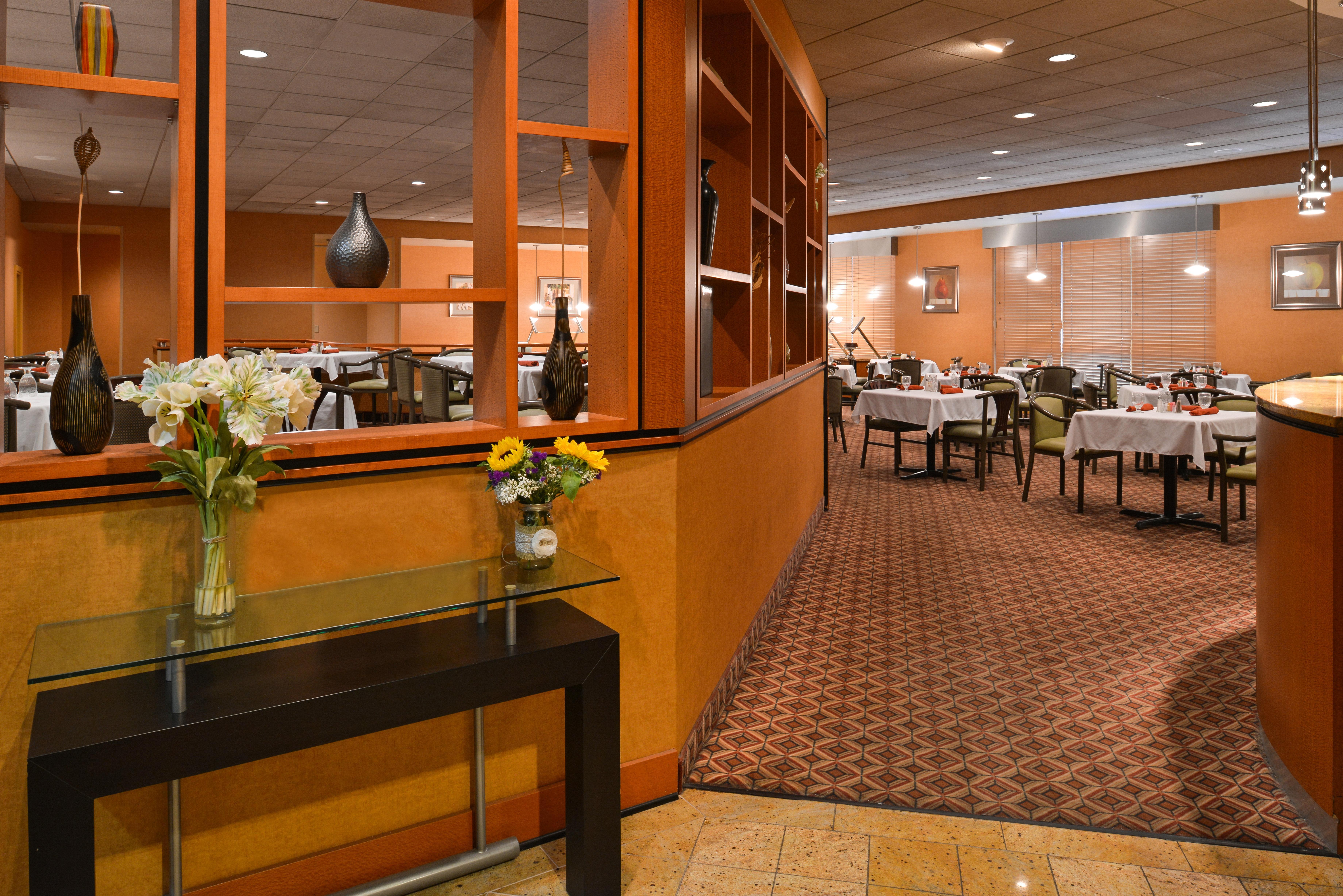 Holiday Inn Martinsburg By Ihg Eksteriør billede